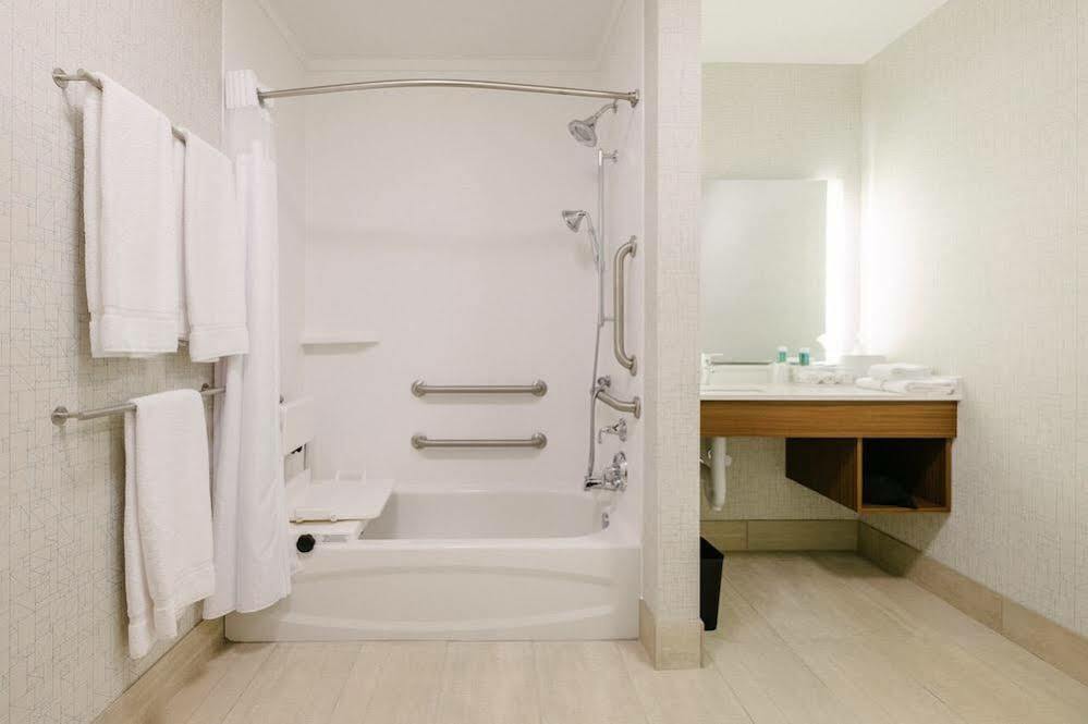 Holiday Inn Express & Suites Eagan - Minneapolis Area By Ihg מראה חיצוני תמונה